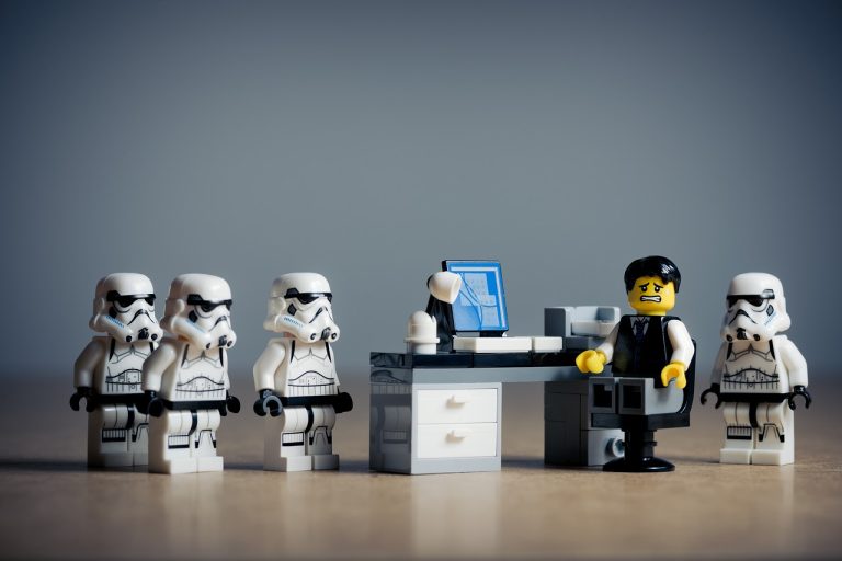 The Culture Code: Building Teams That Last