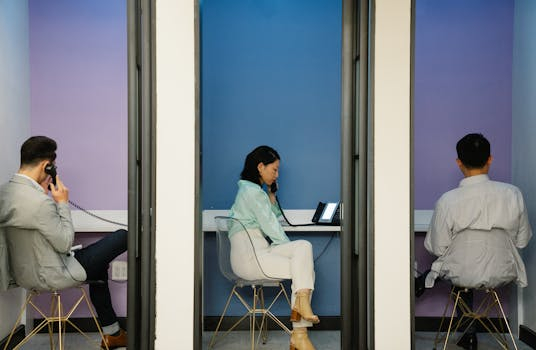 AI-Powered Leadership: Balancing Technology and Human Connection