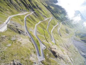 Blockchain on Wheels: Decentralized Vehicle Networks